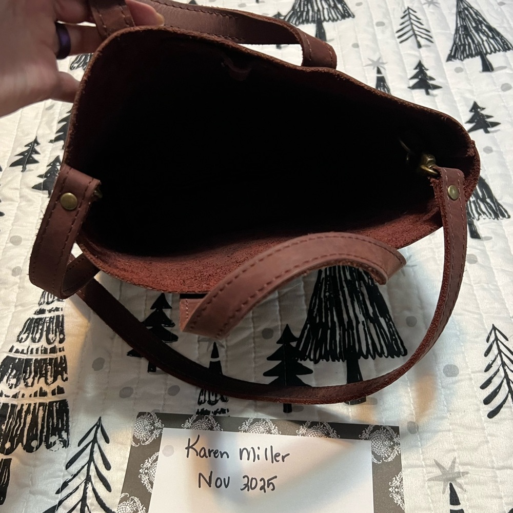 Portland Leather Crossbody Bag in Dark Brown - Picture 3 of 4